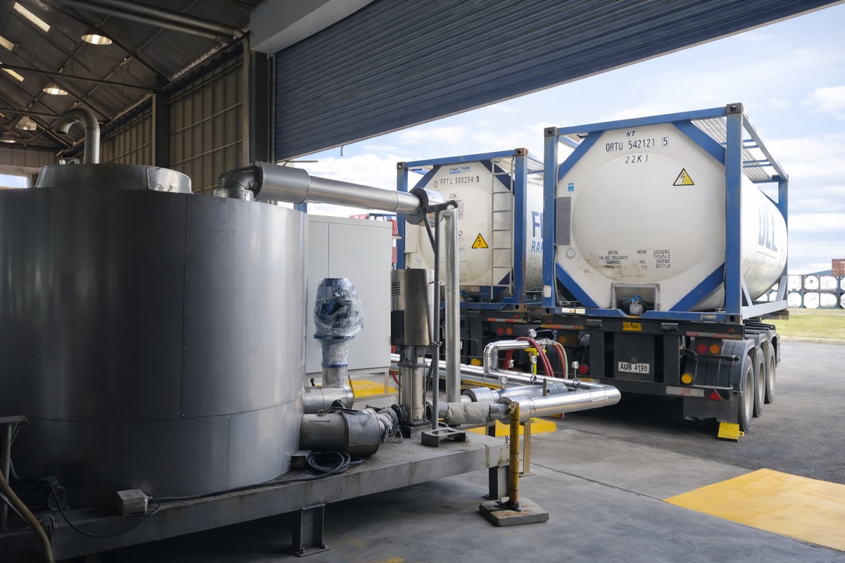 Circulation Hot Water Heater at UILS Facility