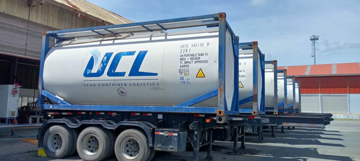 UCL T11 and T4 Tanks Lineup on Transport Chassis